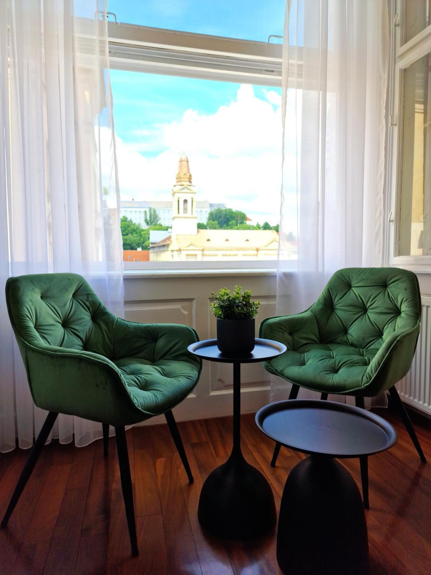 Apartment Exclusive View Cvjetni Trg Zagreb Bagian luar foto
